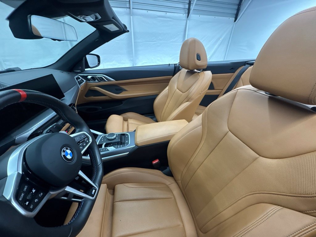 Used 2026 BMW M440i Convertible RWD image 17