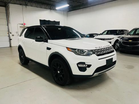 Used 2015 Land Rover Discovery Sport HSE AWD/4WD image 4