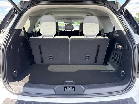 New 2026 Ford Explorer Active AWD/4WD image 40