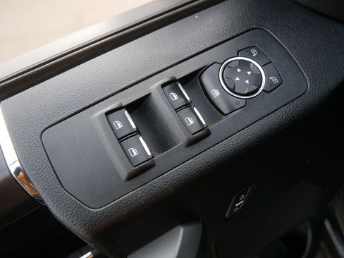 Used 2018 Ford F150 XLT w/ Equipment Group 302A Luxury image 23