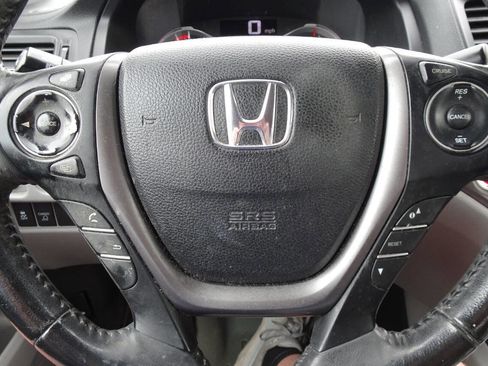 Used 2017 Honda Ridgeline RTL-T image 23