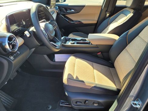 New 2026 Chevrolet Equinox ACTIV AWD/4WD image 11
