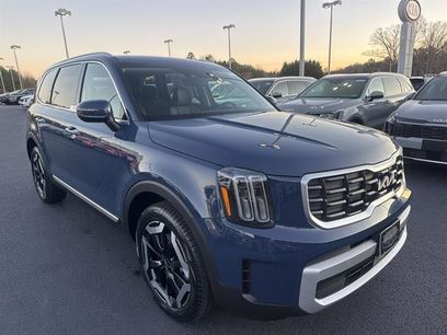 New 2025 Kia Telluride S