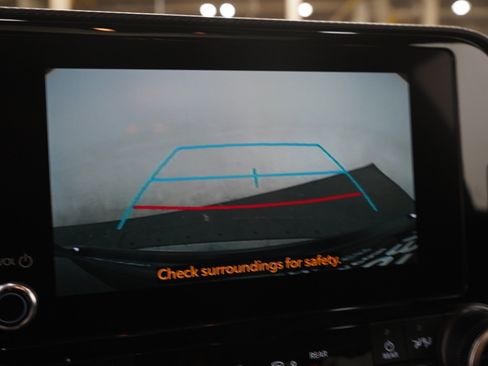 Used 2025 Toyota Highlander XSE AWD/4WD image 31