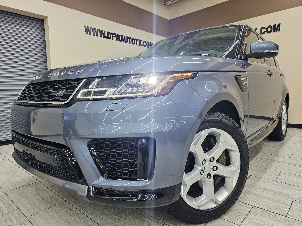 Used 2018 Land Rover Range Rover Sport HSE AWD/4WD image 1