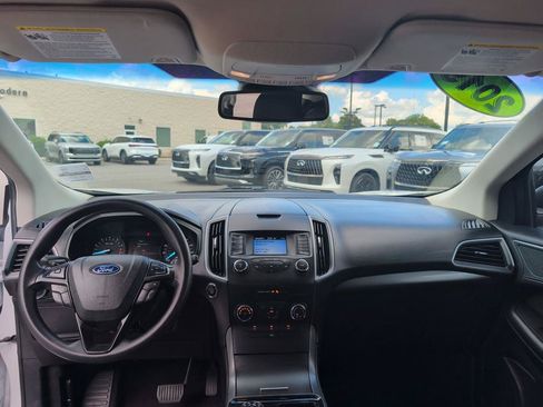 Used 2019 Ford Edge SE w/ SE Fleet Driver's Package FWD image 11