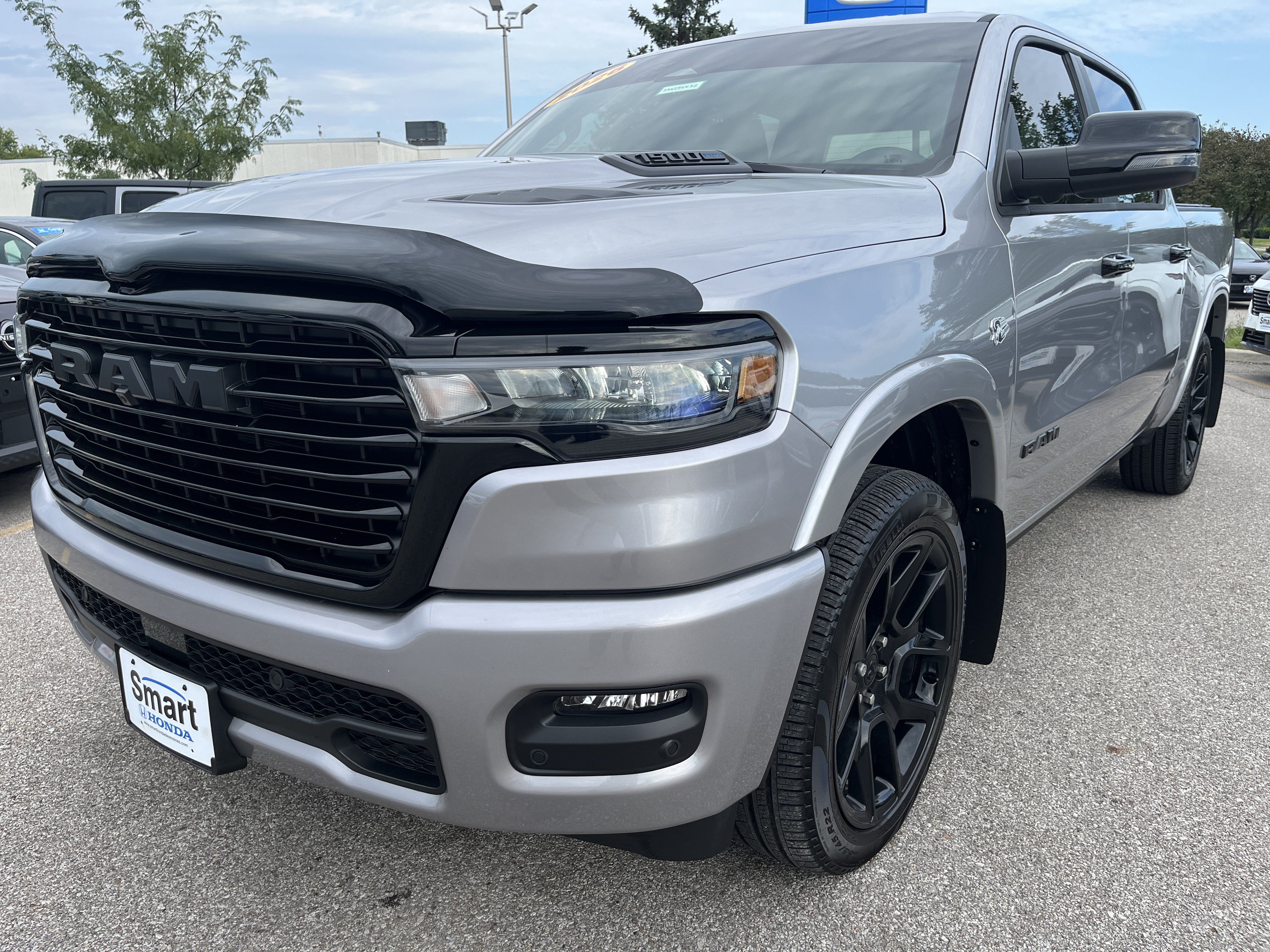 Used 2026 RAM 1500 Laramie w/ Night Edition AWD/4WD image 4