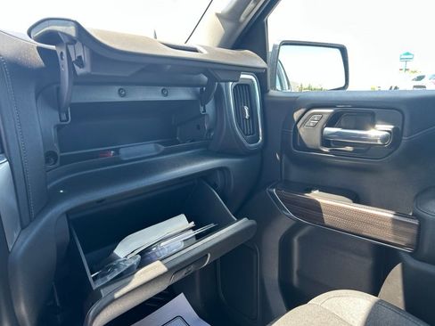Used 2021 Chevrolet Silverado 1500 LT AWD/4WD image 13