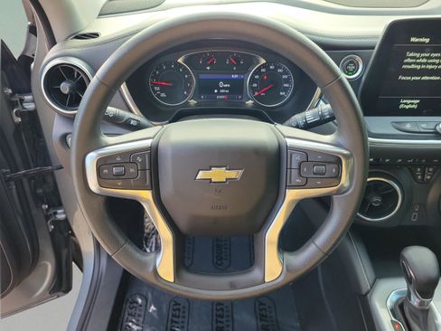 Used 2023 Chevrolet Blazer LT image 19
