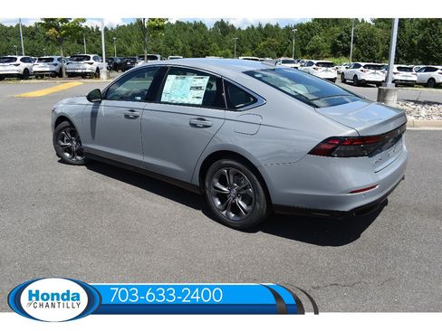 New 2026 Honda Accord Hybrid EX-L image 5