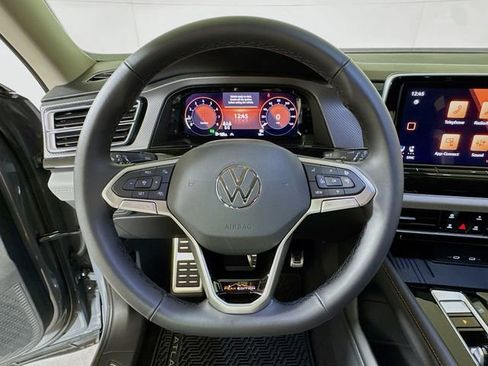 New 2026 Volkswagen Atlas Peak Edition AWD/4WD image 6