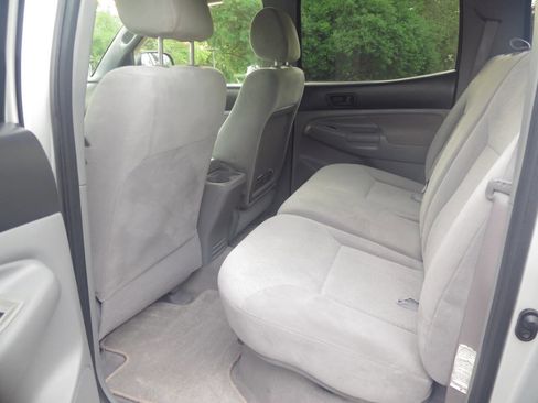 Used 2006 Toyota Tacoma 4x4 Double Cab image 13