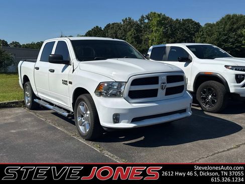 Used 2018 RAM 1500 Express w/ Express Value Package AWD/4WD image 1