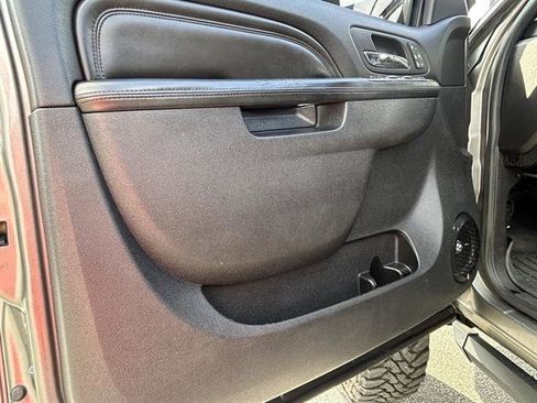 Used 2014 GMC Sierra 2500 Denali w/ Suspension Package, Off-Road image 22