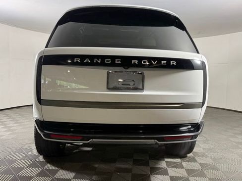 Used 2024 Land Rover Range Rover SE AWD/4WD image 7