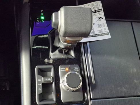 New 2026 Toyota Sequoia Platinum AWD/4WD image 18