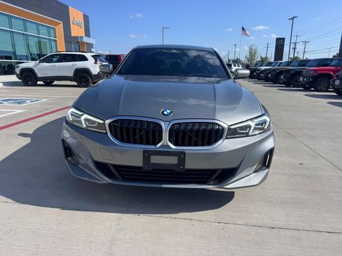 Used 2024 BMW 330i Sedan image 4