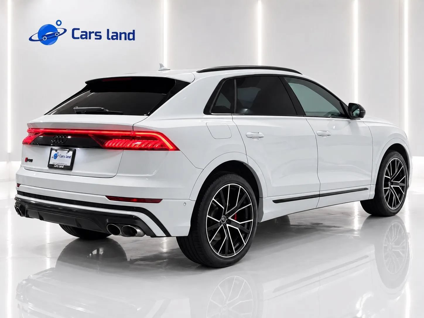 Used 2023 Audi SQ8 Prestige AWD/4WD image 3