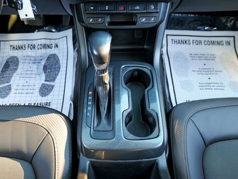 Used 2022 GMC Canyon AT4 image 43