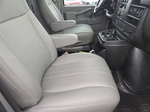 New 2026 GMC Savana 2500 w/ Enhanced Convenience Package RWD image 20