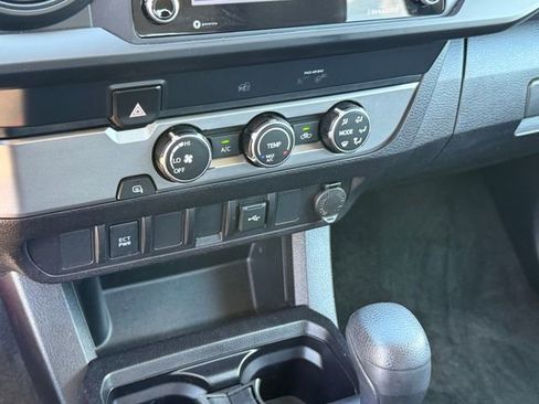 Used 2021 Toyota Tacoma SR w/ SR Convenience Package image 23
