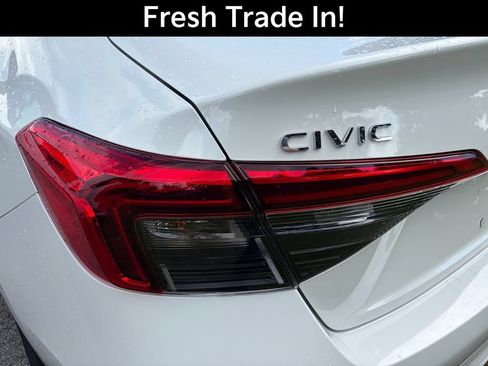 Used 2024 Honda Civic EX image 11