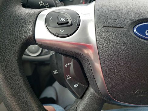 Used 2016 Ford Escape SE w/ Equipment Group 201A FWD image 16