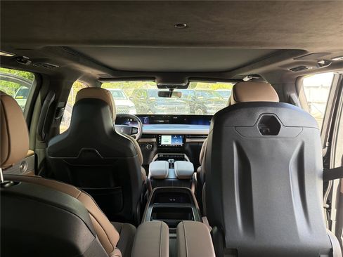 New 2026 Lincoln Navigator Black Label image 25