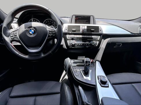 Used 2016 BMW 328i Sedan RWD image 16