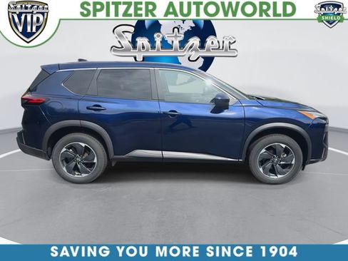 Used 2025 Nissan Rogue SV AWD/4WD image 10