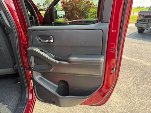 Used 2024 Nissan Frontier Pro-X RWD image 20