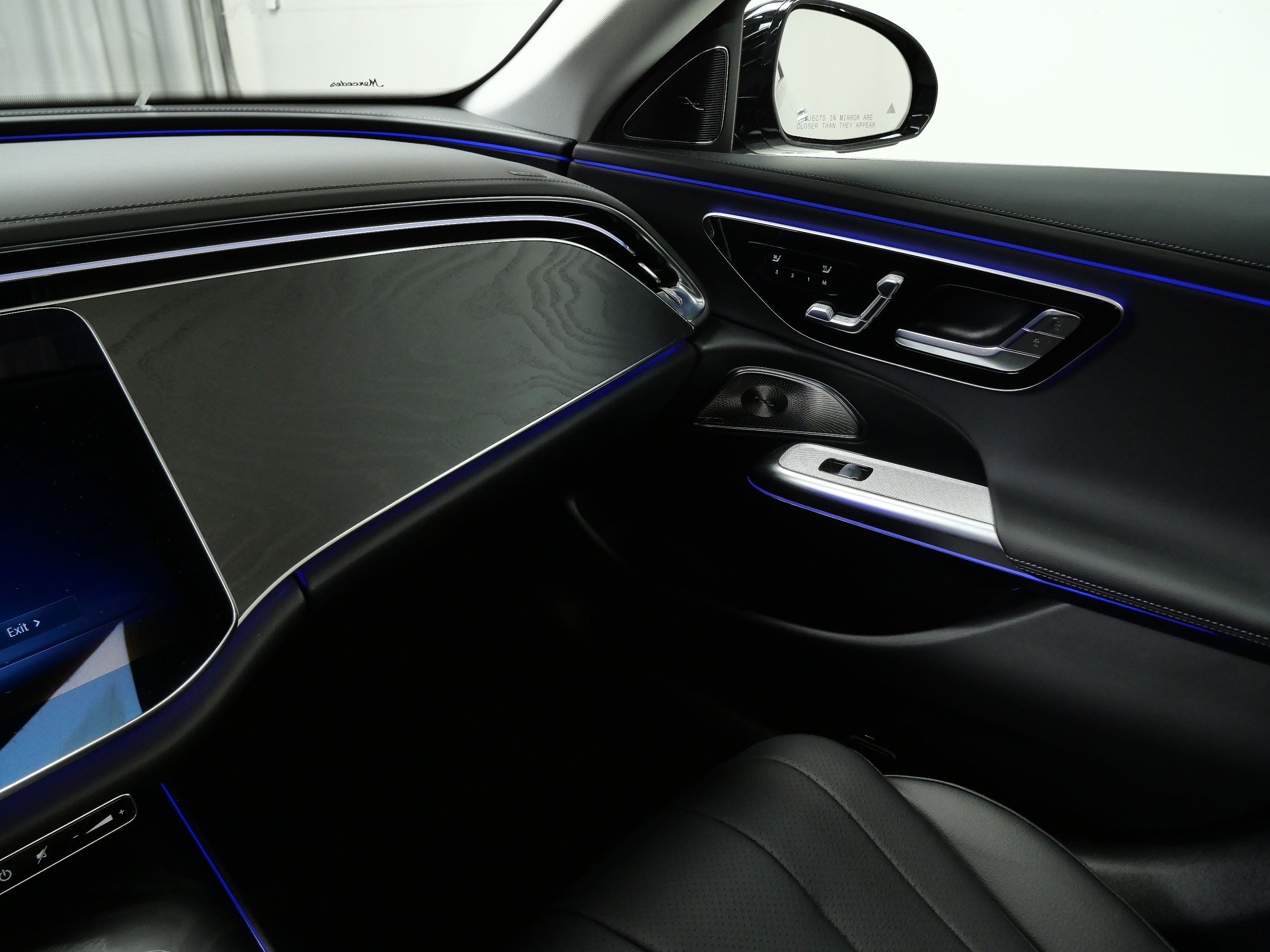 New 2026 Mercedes-Benz E 450 4MATIC Sedan image 11