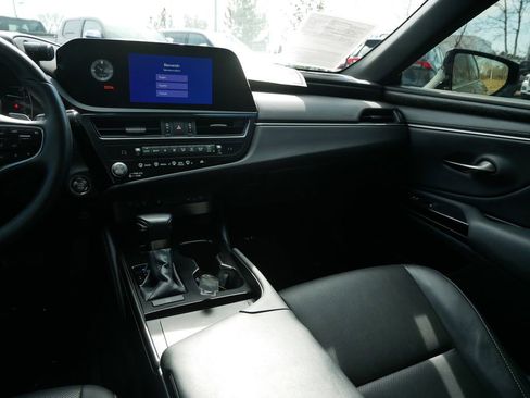 Used 2024 Lexus ES 350 w/ Premium Package FWD image 14