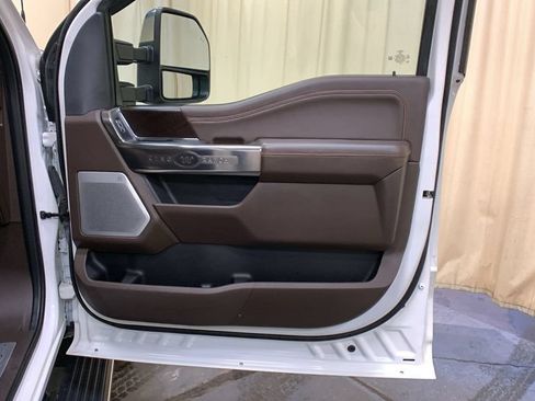 Used 2021 Ford F150 King Ranch AWD/4WD image 11