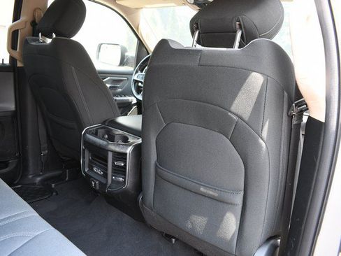 Used 2019 RAM 1500 Big Horn AWD/4WD image 27
