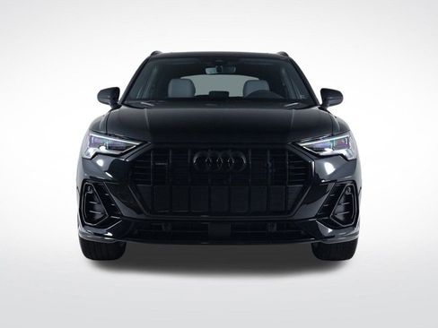 Certified 2025 Audi Q3 2.0T Premium w/ Convenience Package image 8