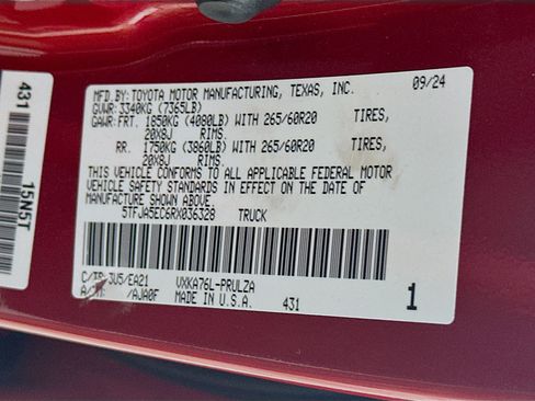 Used 2024 Toyota Tundra Limited AWD/4WD image 12