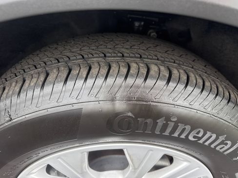 Used 2024 Ford Escape Active AWD/4WD image 21