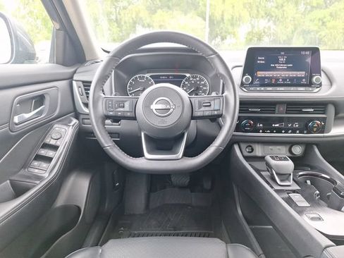 Certified 2024 Nissan Rogue SV w/ SV Premium Package FWD image 14