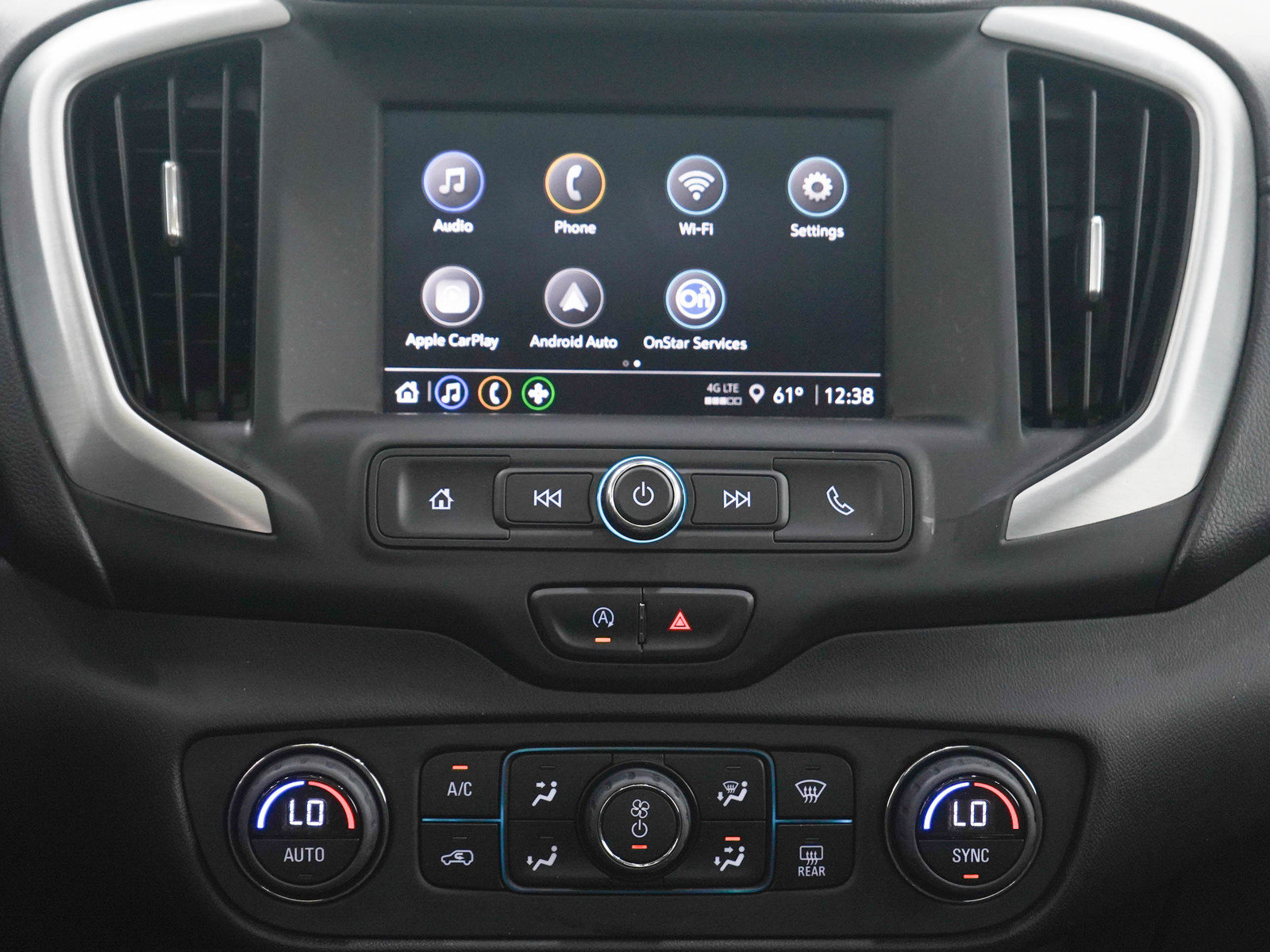 Used 2023 GMC Terrain SLE w/ Driver Convenience Package AWD/4WD image 18