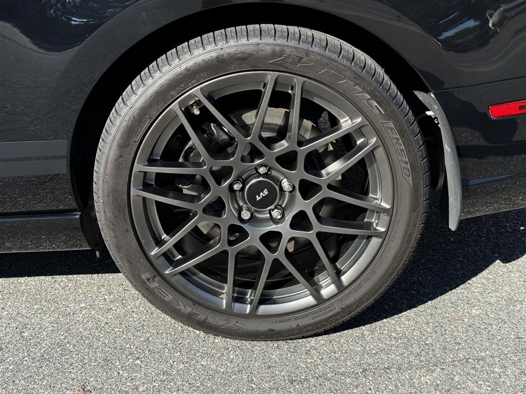 Used 2014 Ford Mustang Shelby GT500 w/ Equipment Group 821A RWD image 18