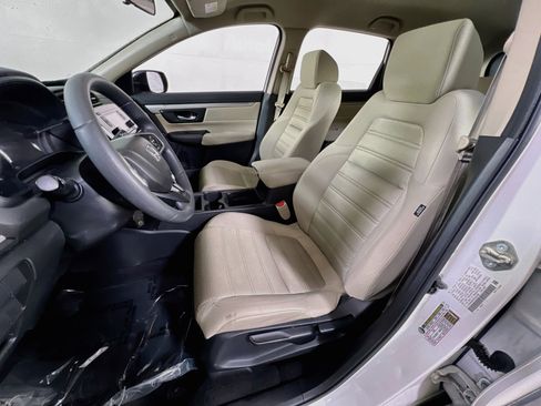 Used 2017 Honda CR-V LX image 19