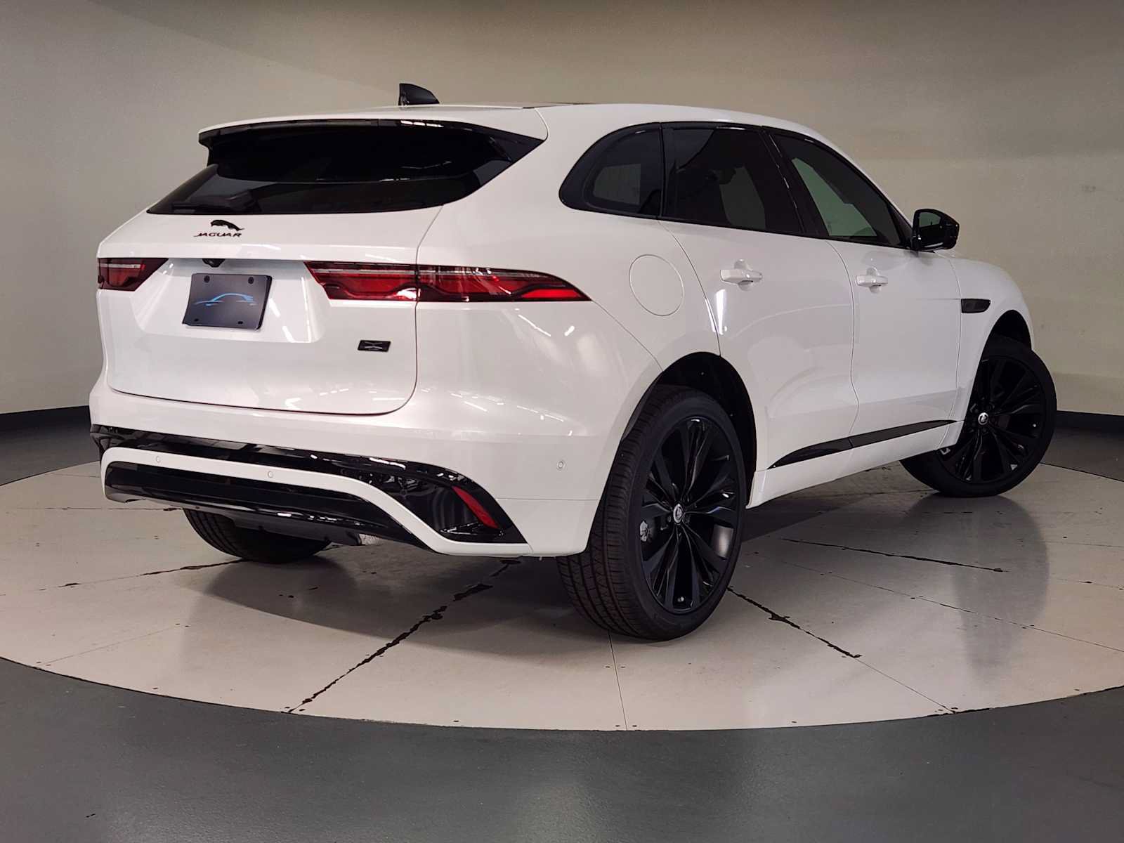 New 2026 Jaguar F-PACE R-Dynamic S AWD/4WD image 2