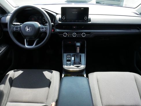 Used 2023 Honda CR-V LX image 10