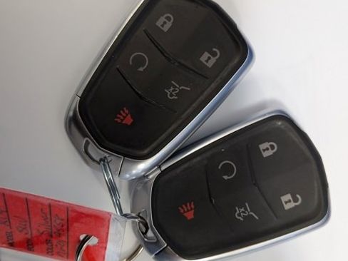 Used 2021 Cadillac XT4 Premium Luxury w/ Cold Weather Package image 38