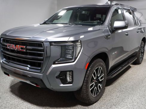 Used 2021 GMC Yukon XL AT4 w/ Rear Media and Nav Package image 38