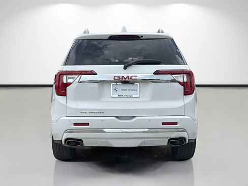 Used 2021 GMC Acadia Denali w/ Denali Technology Package FWD image 4