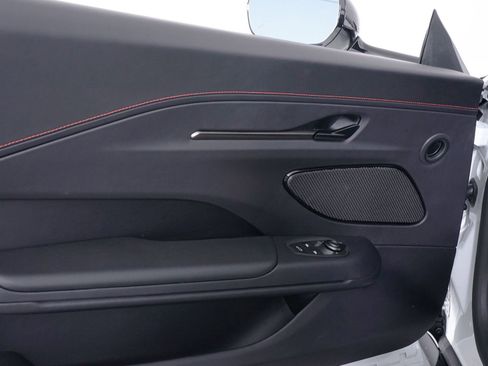 New 2026 Aston Martin V8 Vantage S image 33