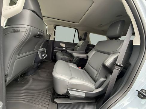 New 2026 Ford Expedition Active image 25