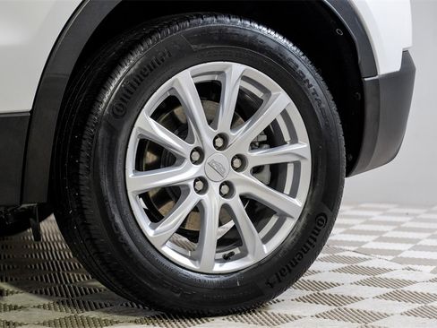 Used 2023 Cadillac XT4 Luxury image 58